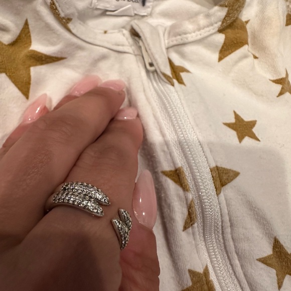 Designer- Angel Dear White and Gold Star Kids Footie - Picture 4 of 10